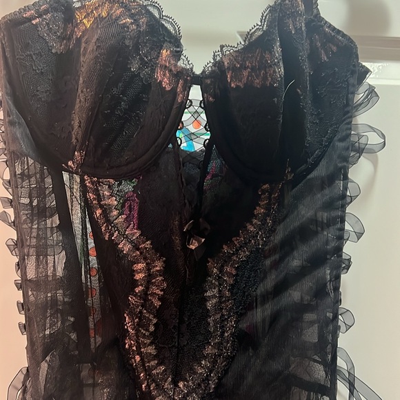 Victoria secret - Picture 2 of 4